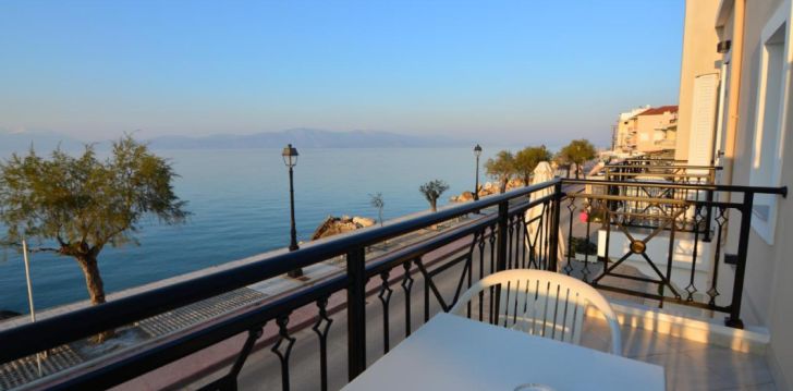 Viešbutis KYANI AKTI HOTEL įsikūręs Graikija. 