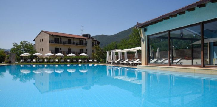 Apsistokite MONT HELMOS HOTEL viešbutyje už gerą kainą.