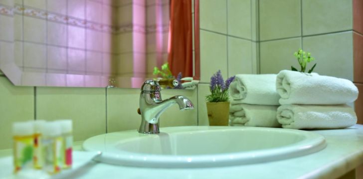 Apgyvendinimas 3* MONT HELMOS HOTEL