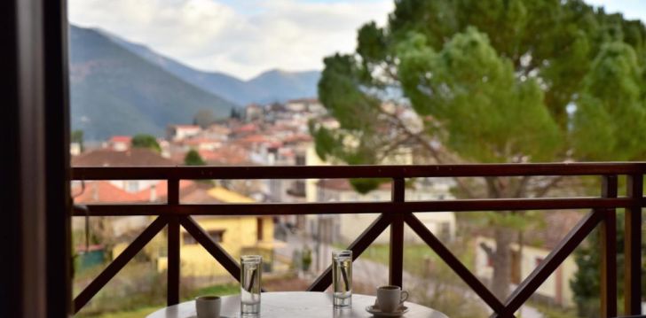 Patogus viešbutis jūsų kelionei – 3* MONT HELMOS HOTEL