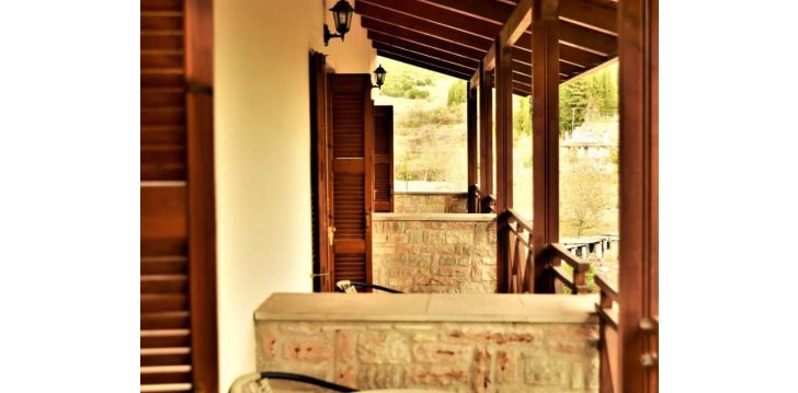 Apgyvendinimas 3* MONT HELMOS HOTEL