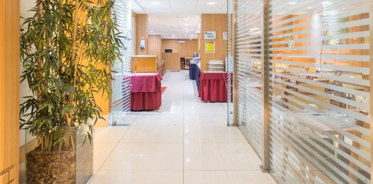 Apsistokite ATLANTICO BUSINESS viešbutyje už gerą kainą.