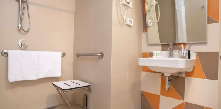 Viešbutis HOTEL IBIS STYLES LIMA BENAVIDES MIRAFLORES įsikūręs Peru. 