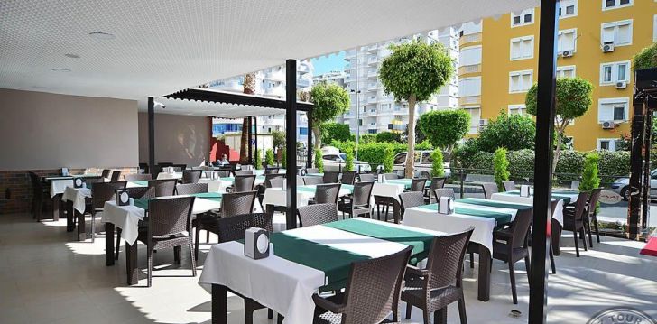 Apsistokite BIN BILLA HOTEL viešbutyje už gerą kainą.