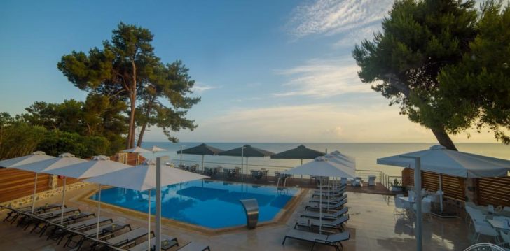Atostogos Graikija – apsistokite viešbutyje HOTEL POSEIDON