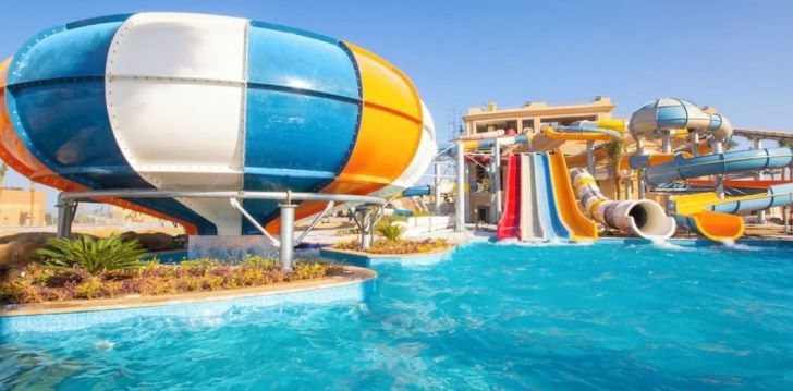 Apsistokite STELLA BEACH RESORT & SPA MAKADI BAY viešbutyje už gerą kainą.