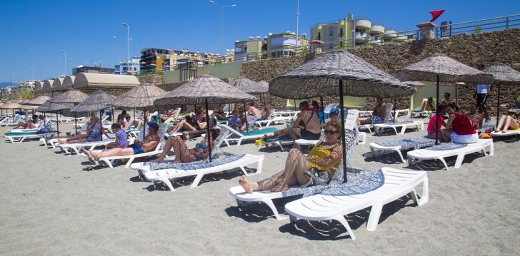 Geras kainos ir kokybės santykis atostogoms - viešbutis MAY GARDEN CLUB