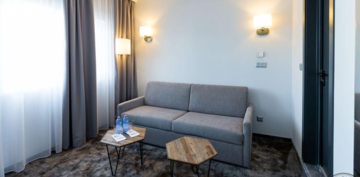 Rinkitės viešbutį BEST WESTERN PLUS PREMIUM INN & CASINO kelionei į Bulgarija