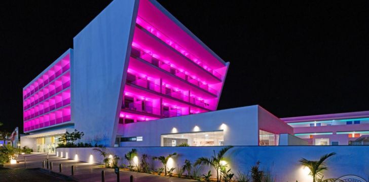 TASIA MARIS SEASONS HOTEL (ADULTS ONLY 16+) - klientų vertinamas, kaip geras kainos ir kokybės santykis. 
