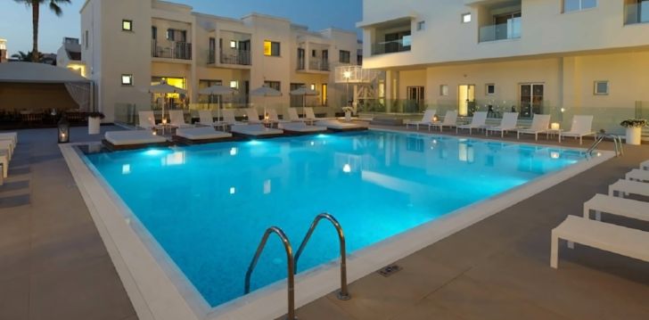 Geras kainos ir kokybės santykis atostogoms - viešbutis MELPOANTIA LUXURY APARTMENTS AND SUITE