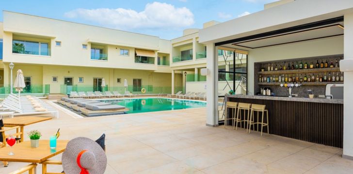 Atostogos Kipras – apsistokite viešbutyje MELPOANTIA LUXURY APARTMENTS AND SUITE