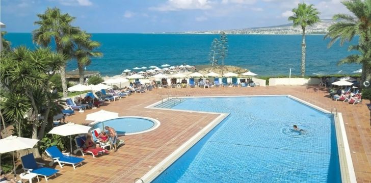 Planuoji kelionę į Kipras? apsistokite 3 viešbutyje CYNTHIANA BEACH HOTEL. 