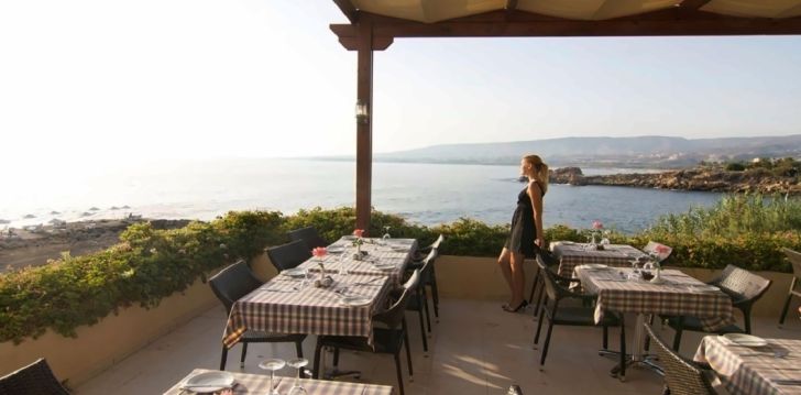 Atostogos Kipras – apsistokite viešbutyje CYNTHIANA BEACH HOTEL
