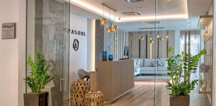 Nepraleisk progos pailsėti už gerą kainą - viešbutyje HYATT REGENCY KOTOR BAY RESORT