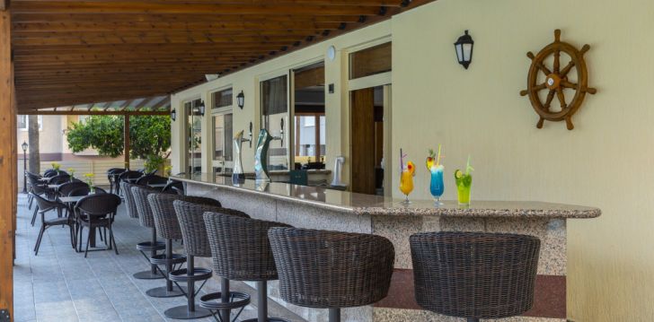 KAPETANIOS LIMASSOL HOTEL - klientų vertinamas, kaip geras kainos ir kokybės santykis.
