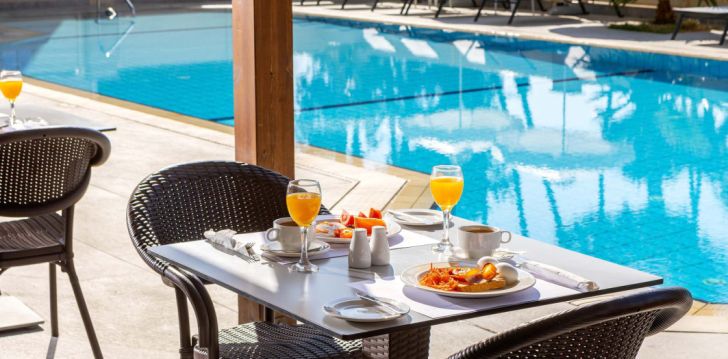 Atostogos Kipras – apsistokite viešbutyje KAPETANIOS LIMASSOL HOTEL