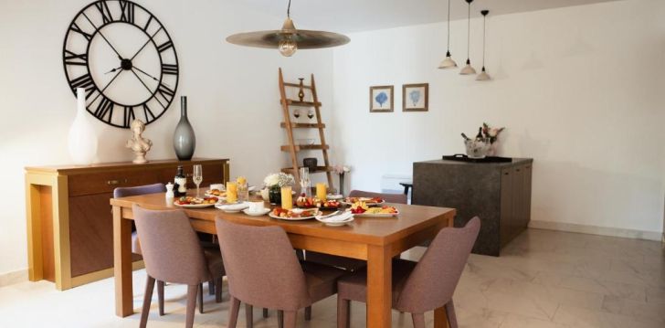 Jaukus viešbutis HUMA KOTOR BAY HOTEL & VILLAS, jūsų atostogoms