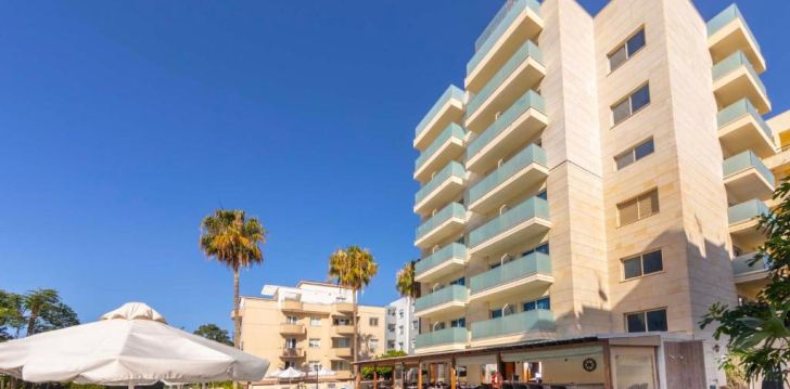 Jaukus viešbutis KAPETANIOS LIMASSOL HOTEL, jūsų atostogoms