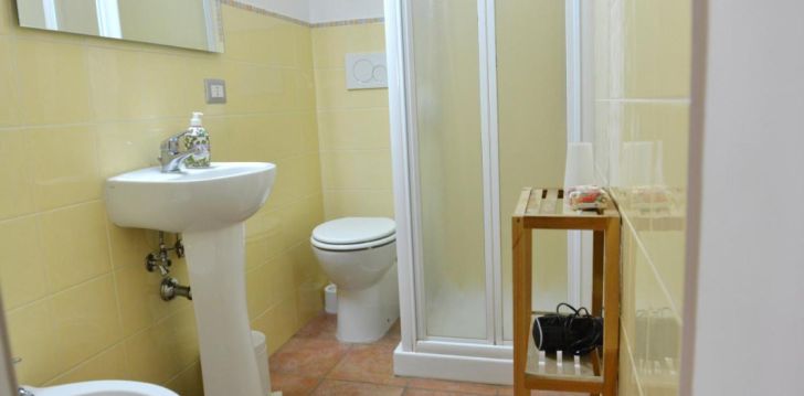 Viešbutis RESIDENZA DEL TURISTA įsikūręs Italija. 