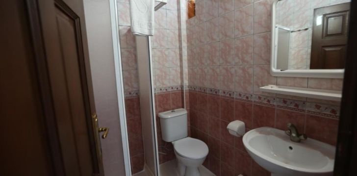 viešbutis KEMER PARADISE HOTEL įsikūręs Turkija. 
