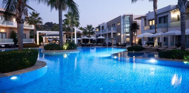 Apsistokite LESANTE CLASSIC LUXURY HOTEL & SPA viešbutyje už gerą kainą.