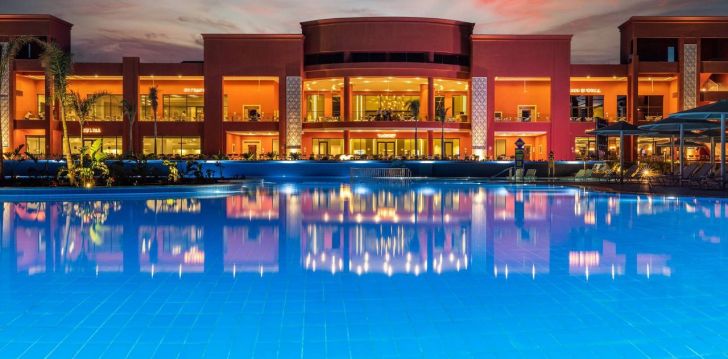 Apsistokite PICKALBATROS LAGUNA VISTA BEACH RESORT viešbutyje už gerą kainą. 