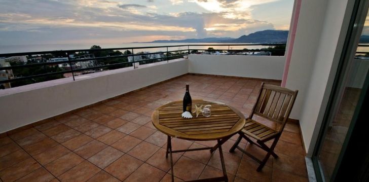 Planuoji kelionę į Graikija? apsistokite 3 viešbutyje STELLA HOTEL. 