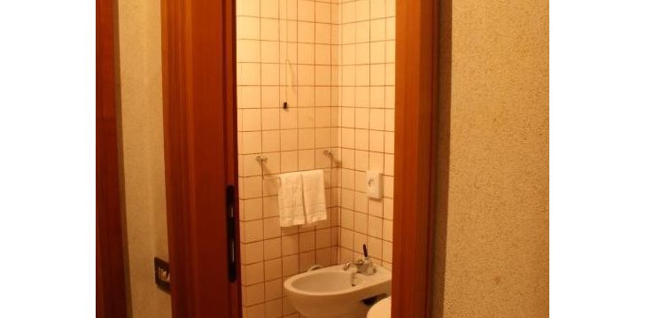 Apsistokite R.T.A. HOTELS DES ALPES 2 viešbutyje už gerą kainą. 