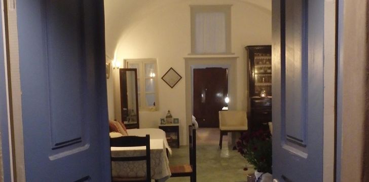 Rinkitės viešbutį EMMANTINA HOUSES kelionei į Graikija