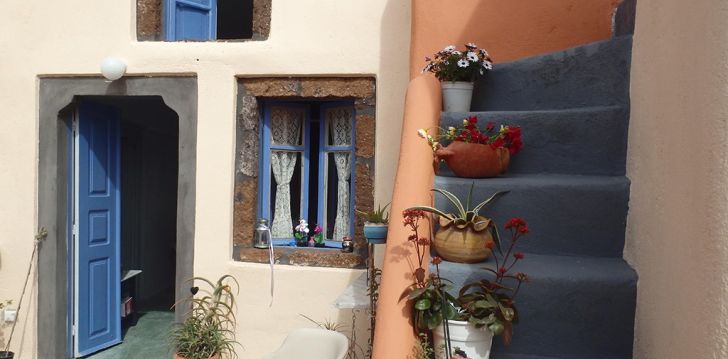 Apgyvendinimas 3* EMMANTINA HOUSES