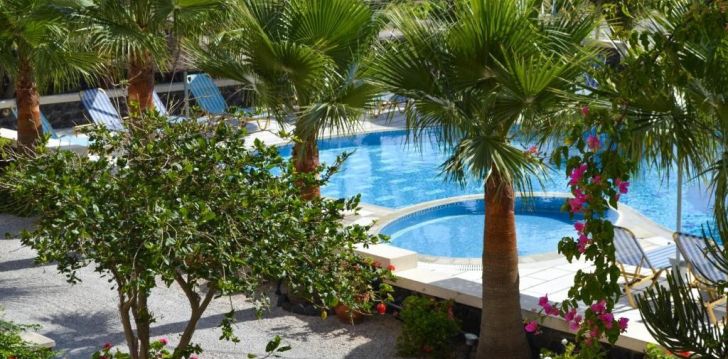 Atostogos Graikija – apsistokite viešbutyje CASTRO HOTEL (SANTORINI)
