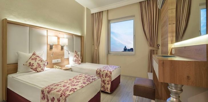 apgyvendinimas 5* ROYAL GARDEN BEACH HOTEL