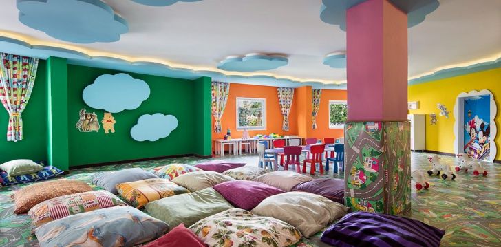 patogus viešbutis jūsų kelionei – 5* ROYAL GARDEN BEACH HOTEL