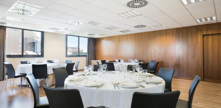 HOTEL 4 BARCELONA - klientų vertinamas, kaip geras kainos ir kokybės santykis. 