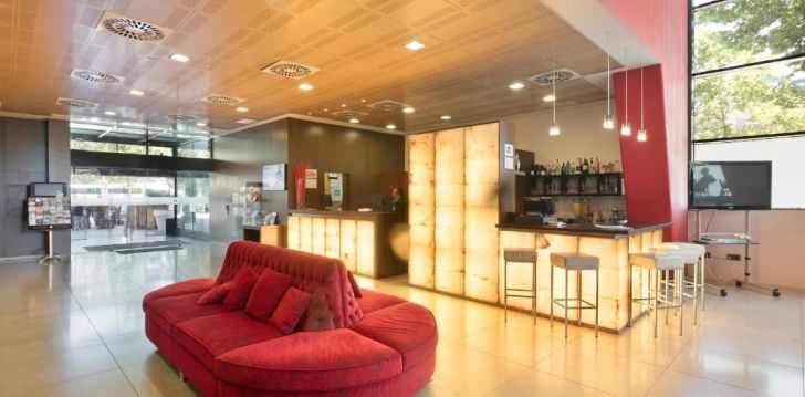 planuoji kelionę į Ispanija? apsistokite 4 viešbutyje HOTEL 4 BARCELONA. 
