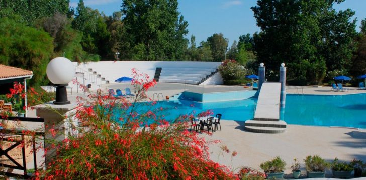 Viešbutis ILARIA HOTEL įsikūręs Graikija.