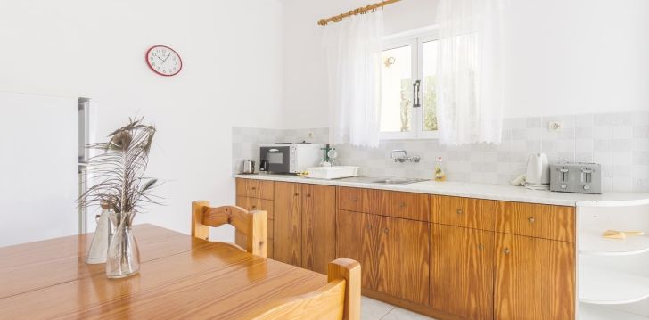 Apsistokite OLIVE GROVE ELEGANT APARTMENTS viešbutyje už gerą kainą.