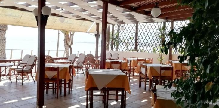 Viešbutis THISVI HOTEL įsikūręs Graikija.