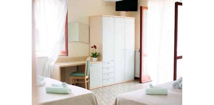 Planuoji kelionę į Italija? apsistokite 2 viešbutyje B&B II CAVALIERE.