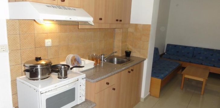 Apsistokite ELENI PALACE viešbutyje už gerą kainą.