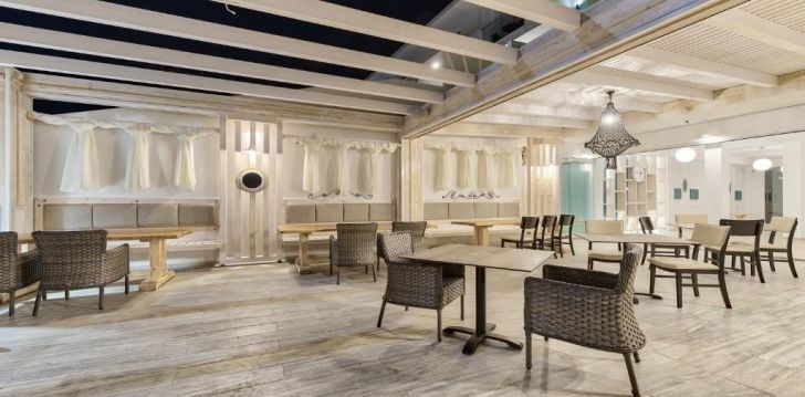 Planuoji kelionę į Graikija? apsistokite 4 viešbutyje MANDALA SEAFRONT SUITES.
