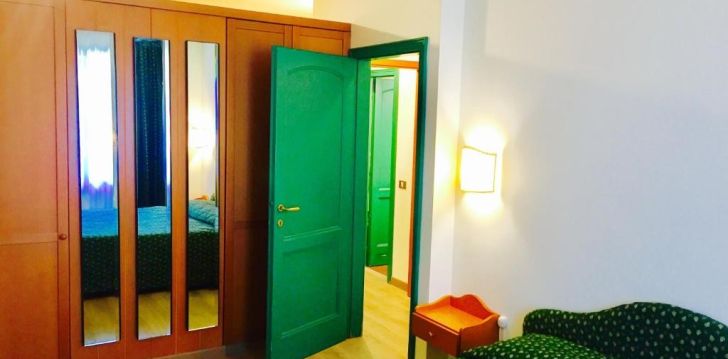 Viešbutis R.T.A. HOTEL RESIDENCE SPORT CAMPIGLIO įsikūręs Italija.