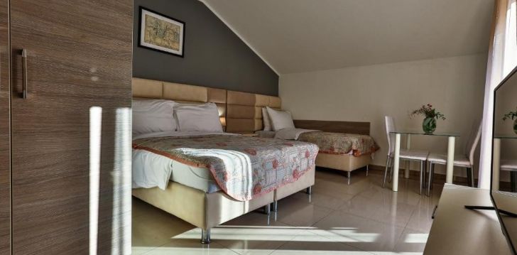 Planuoji kelionę į Juodkalnija? apsistokite 3 viešbutyje VILLA VELZON.