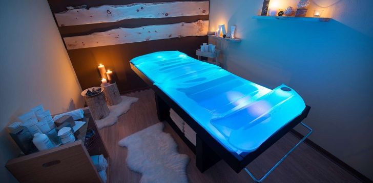 Viešbutis ALPEN RESORT BIVIO įsikūręs Italija.