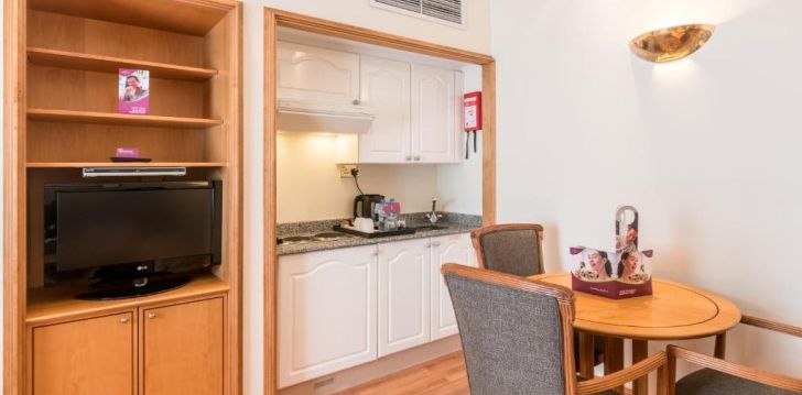 Apsistokite CROWNE PLAZA ABU DHABI viešbutyje už gerą kainą. 