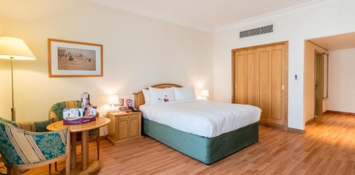 Atostogos JAE – apsistokite viešbutyje CROWNE PLAZA ABU DHABI