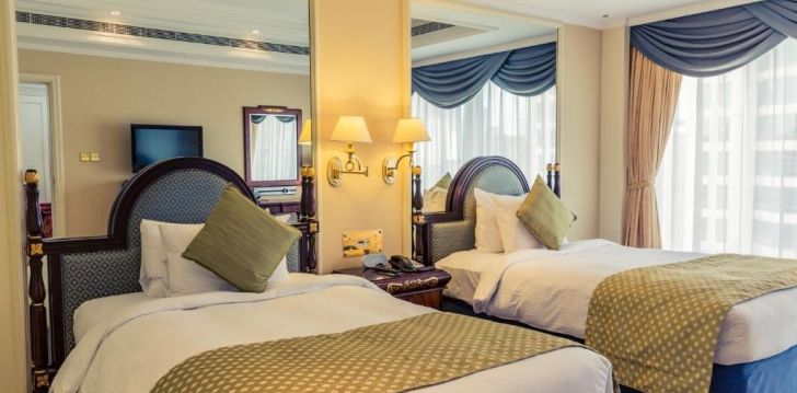 Viešbutis CROWNE PLAZA ABU DHABI įsikūręs JAE.