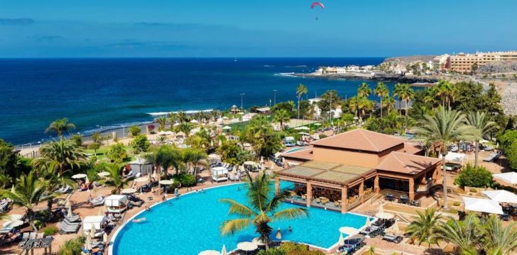Tavęs laukia poilsis Ispanija įsikūrusiame H10 COSTA ADEJE PALACE