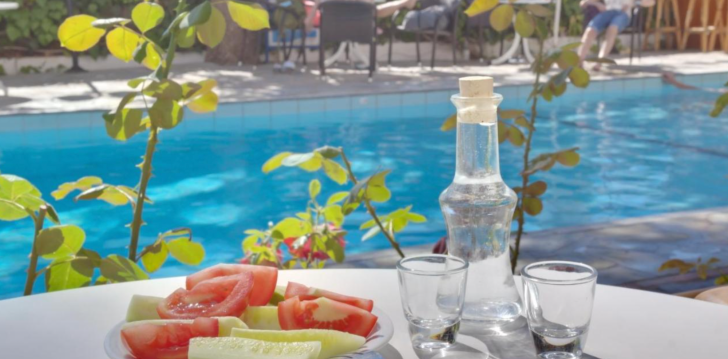 MARIRENA HOTEL - klientų vertinamas, kaip geras kainos ir kokybės santykis.