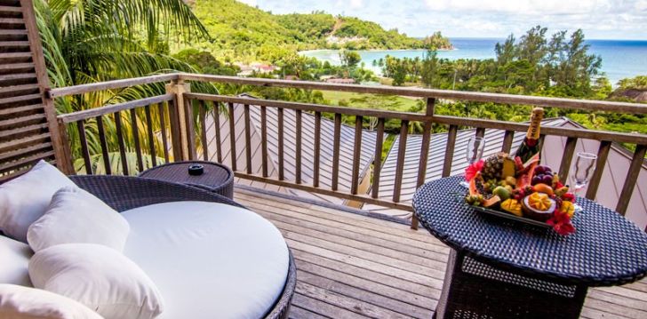 viešbutis VALMER RESORT įsikūręs Seišeliai. 